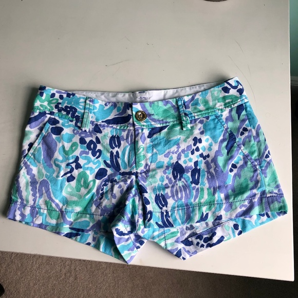 Lilly Pulitzer The Walsh Short in "Lilly's Lilac" - Picture 1 of 6